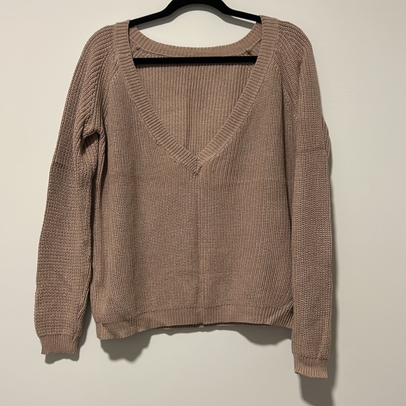 Lulus open back dusty rose sweater - Picture 4 of 4